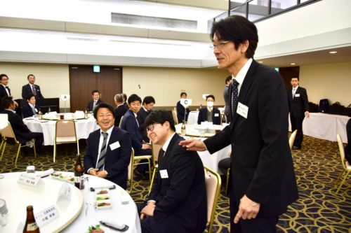 経営者懇話会VIP会　発表会